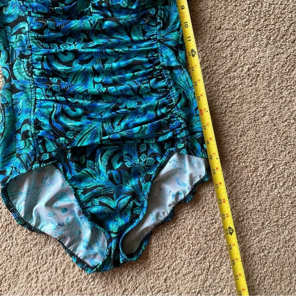 Miraclesuit One Piece Swimsuit Bathing Suit 10 Paisley Beach Swimwear Vacation
